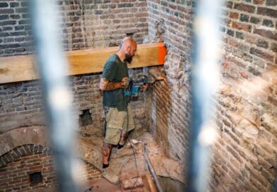 Voortgang Oude Toren restauratie: verdiepingsvloer en galmborden