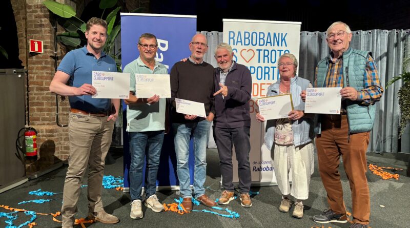 Cheque-uitreiking Rabo Clubsupport
